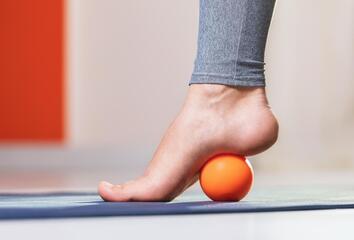 Fascie a jóga: Co mají společného a jak se cvičit v umění propriorecepce