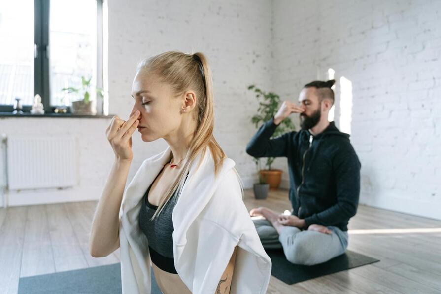 Svara jóga: umění dechu a energetické harmonie