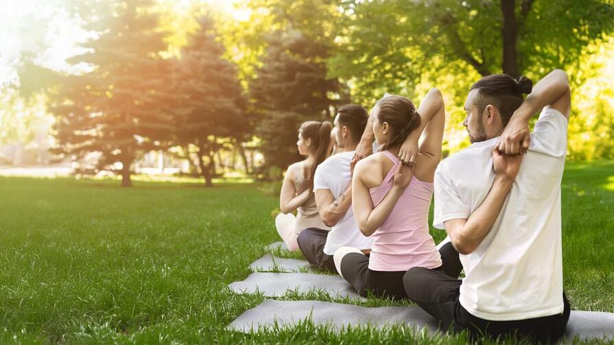 Premieňame pohyb na pomoc: Open Air Joga pre Sandru!