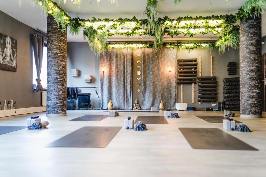 Jógové studio v Praze: Mystery yoga
